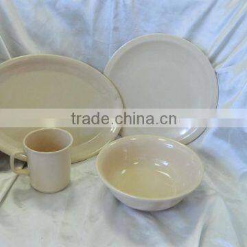 Melamine dinner set