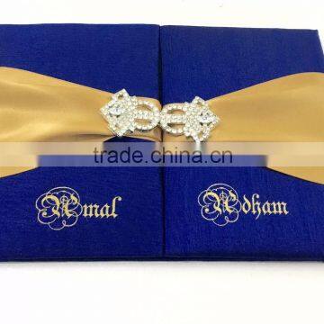 Silk Invitation With Decorative Brooch photo-2