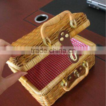 Houshold sundries collection case, make by fern rattan