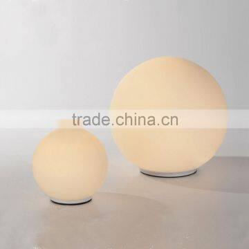 Decorative Hand Knitting Cover Glass Bedside Table Lamp With White Glass Lamp Shade photo-3