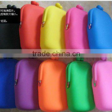 cute and hot sales candy color silicone cosmetic bag