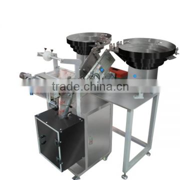 Spoon counting packing machine