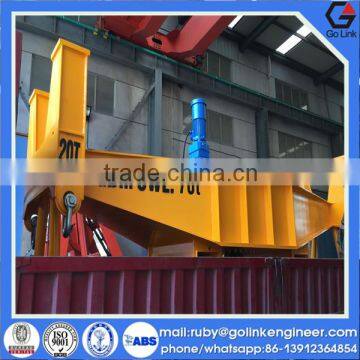 widely used ZPMC quality low price 20 feet and 40 feet automatic rotating electric lifting beam