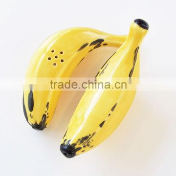 ceramic cute banana salt and pepper shaker