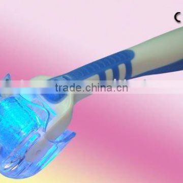 2011 high quantity acupuncture beauty machine LED Micro needle Derma Roller for good skin with 4 photon colours light