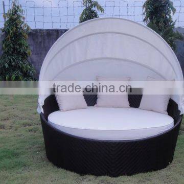Outdoor Rattan Daybed photo-3