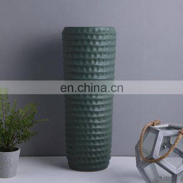 America New Product Custom Unique Green Modern Ceramic Vase for Weddings photo-4