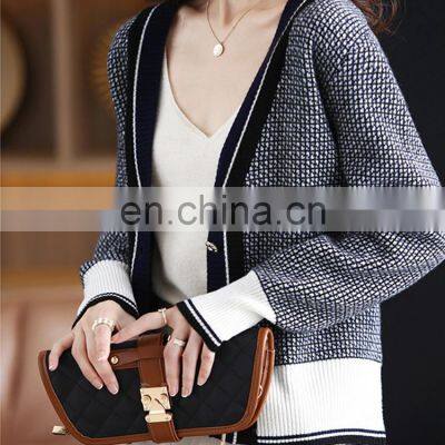 Women Fashion Plaid V Neck Jacquard Merino Wool Korean Style Casual Cardigan Sweater photo-4