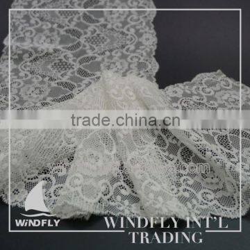 High Standard Stretchy And Soft White Lace Fan photo-5