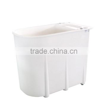 Whirlpool bath tub for lower extremities and spine