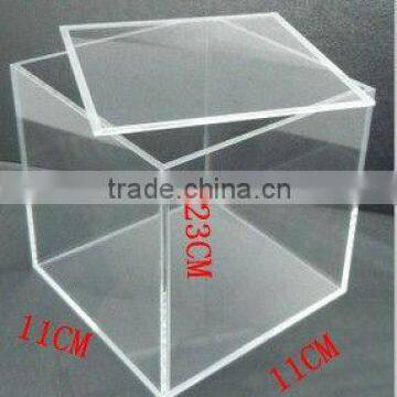 Customizing Acrylic candy box house shape acrylic candy box