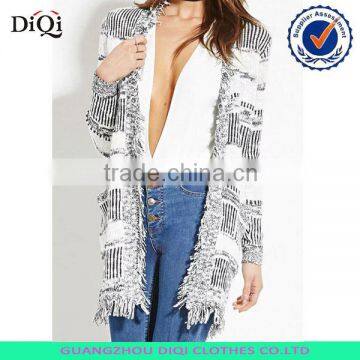 Contemporary Fringed Abstract Stripe Chunky Cardigan with tassel