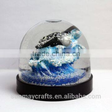 OEM Canada Vancouver Aquarium Souvenir Acrylic Snow Globe for Sale photo-3