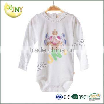 China cotton white babies nightwear/baby layette/baby bodysuit