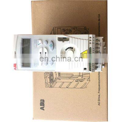 ABB Original ABB conversor de frequência ACS150 ACS15003E05A6422KW ACS150-03E-05A6-4(2.2KW)