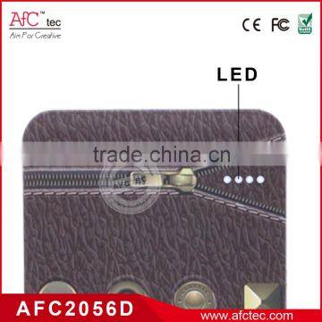 4000mAh Free Logo Printing Power Bank Mobile Charger photo-4