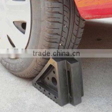 Rubber wheel chocks for mining trucks