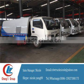 Dongfeng 4x2 Chassis vacuum sweeper road sweep truck sale sweeping machine