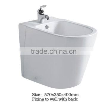 2016 Hot selling floor mounted sanitary ware women clean butt bidet