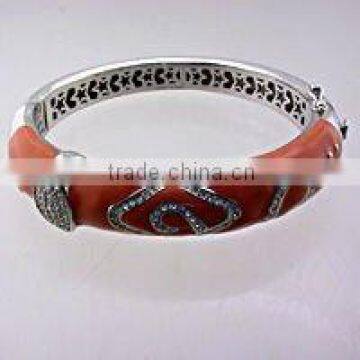 Magnetic Fashion Enamel CZ Bangle