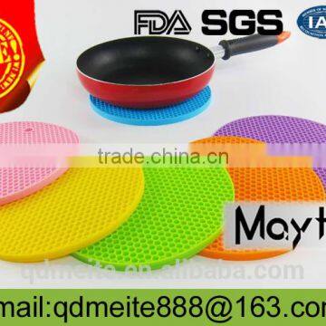 Hot sale food grade round silicone mat with custom printing