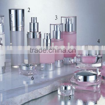 acrylic Lotion bottles and cosmetic jar applied in Cosmetic Packaging