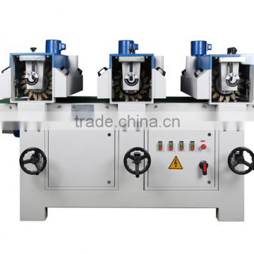 Brush sanding machine for wooden furniture