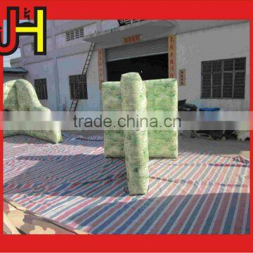 Cheap Green&White T-Shape Wall Inflatable Paintball Bunkers For Sale
