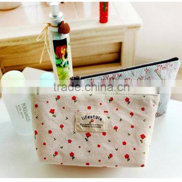 BSCI audit factory luxury nylon natural lady hanger cosmetic bag