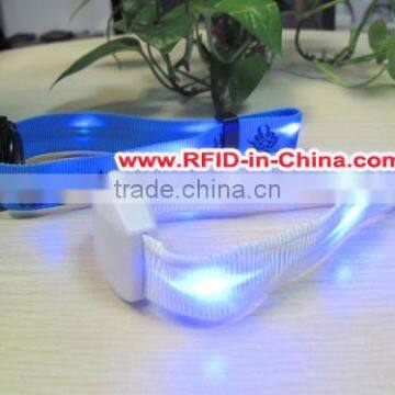 Hot Selling RFID Custom Design Wristbands with LED