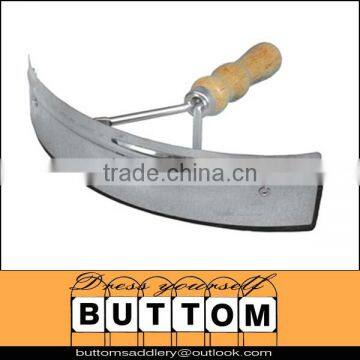Stainless steel sweat scraper horse sweat scraper wooded handle sweat scraper