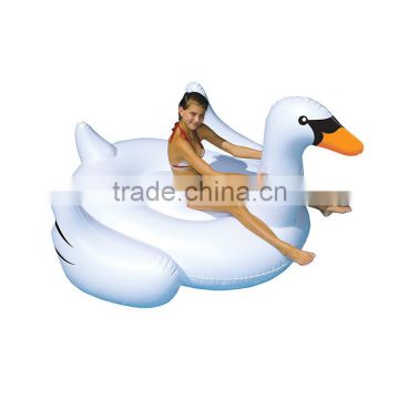 2017 fashion leasure giant white swan swimming inflatable toys flamingo pool float for adults and kids water games party toys