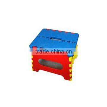 Simplify Plastic Folding Step Stool With Handle photo-6