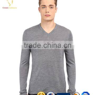 V Neck Stylish Men Woolen Sweaters Design photo-4