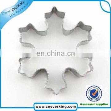 2015 factory cheap steel cookie cutter with different shape for Easter