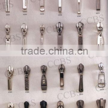 all kinds of key locking zipper Plating Sliders