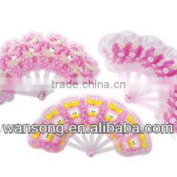 Customize fashion foldable pp hand fan made in China