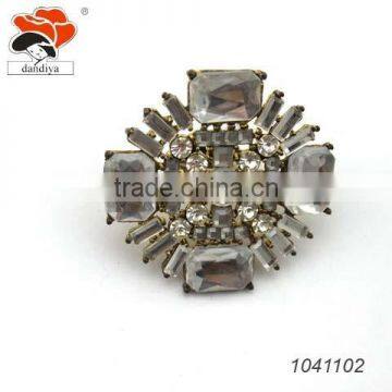 big round flower rhinestone alloy ring wholesale