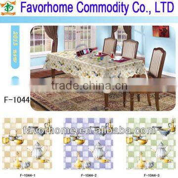 Blue and white table placemats wedding