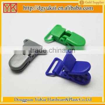 Yukai custom logo plastic chip clip/plastic baby dummy clip