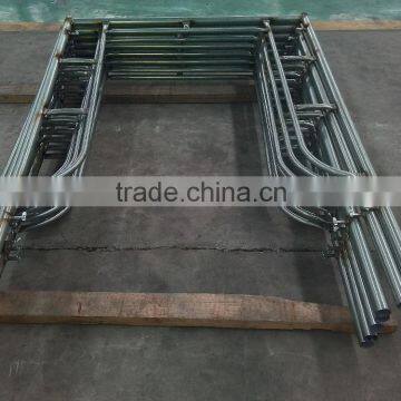 Ladder/h and door frame scaffolding