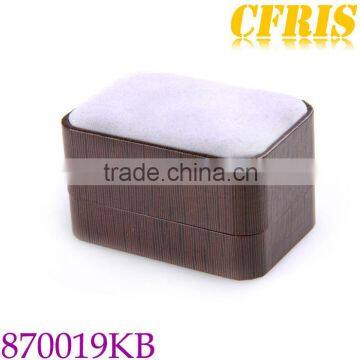 Wholesale velvet cufflink box with fancy design