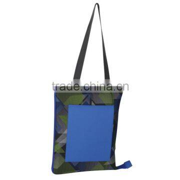 2015 Fashionable Carry Bag Design Waterproof Picnic Rug photo-3