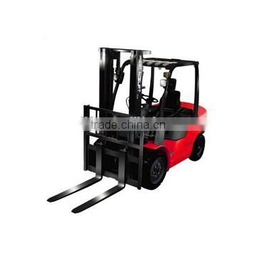 super low and non-slip step 1.5ton petrol forklift truck