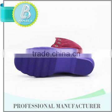 Newest Design Low Price 100% Natural Rubber Cheap Rain Boots With Fur Lining photo-3