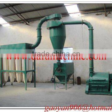 Finely produced wood/spice powder making machine with low pollution