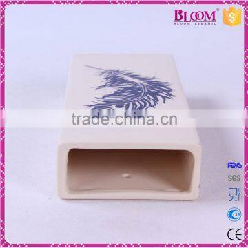 White Ceramic Hanging Decoration for Air Humidifier photo-3