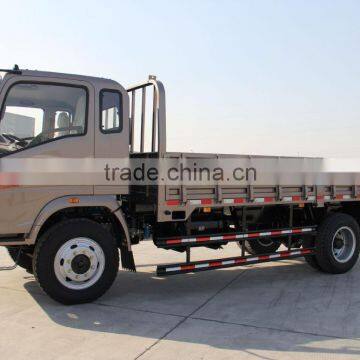 2015 New SINOTRUK HOWO 4*2 LHD RHD 5T Light Truck photo-2