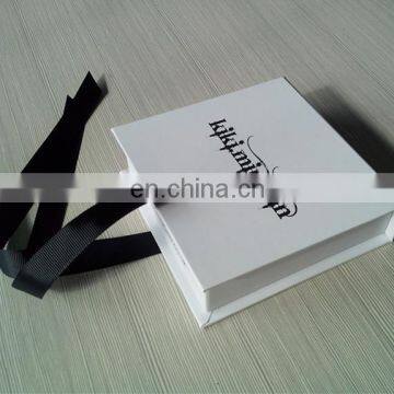 $500 Cash Coupon! White Printed Black Logo Packing Gift Box With Ribbon Packing Jewelry Wholesale