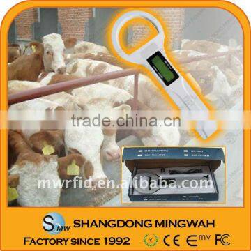 Handheld reader for animal tag 20 years experience